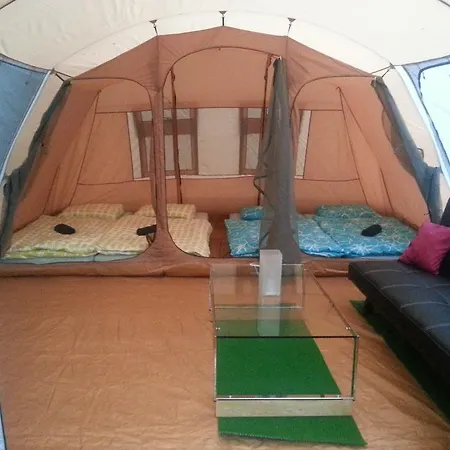 Campo de lujo Camping Vodenca *