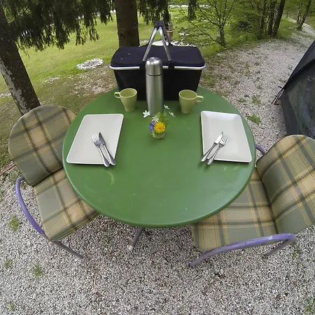 Campo de lujo Camping Vodenca Bovec